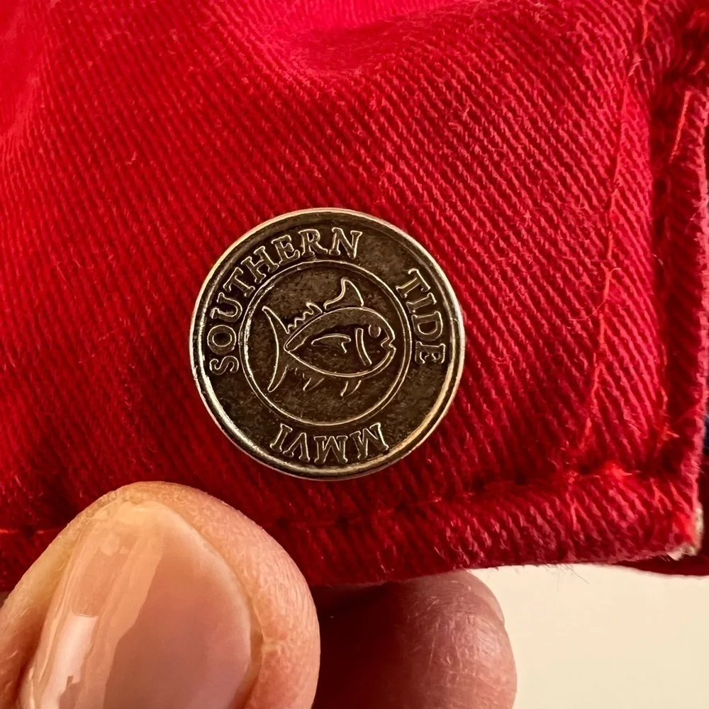 Southern Tide red embroidered fish Skipjack baseball cap sz L adjustable
